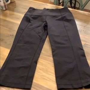Women’s black Lululemon capris size 8